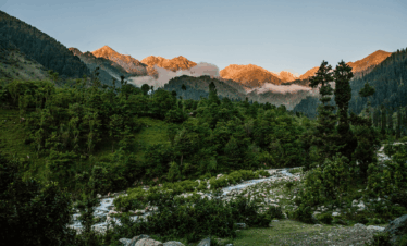 Kashmir Valley & Katra Divine Escape