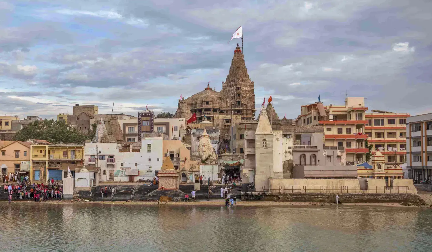 Divine Gujarat Pilgrimage – Dwarka, Somnath & Sacred Coast Retreat